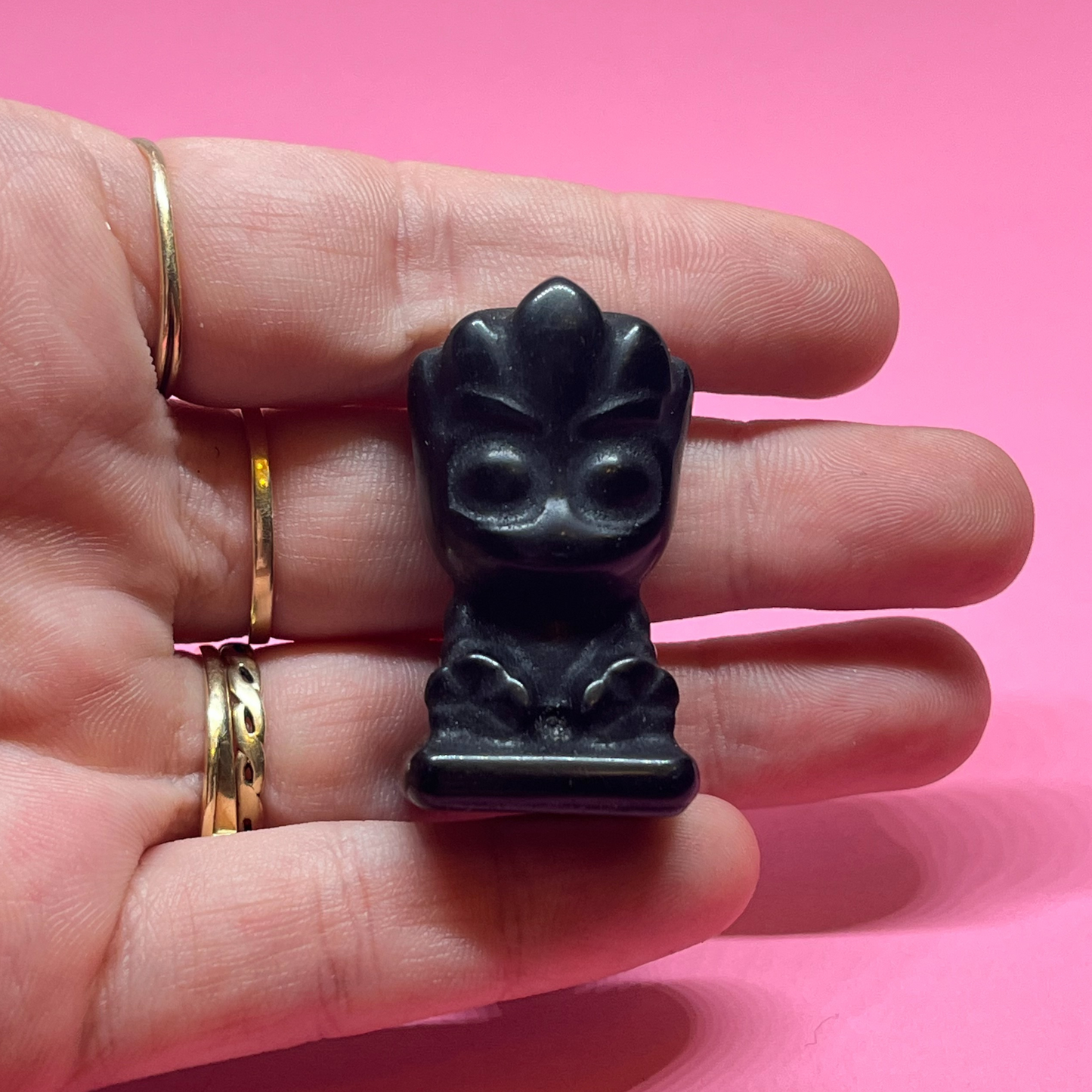 Obsidian Groot Carving